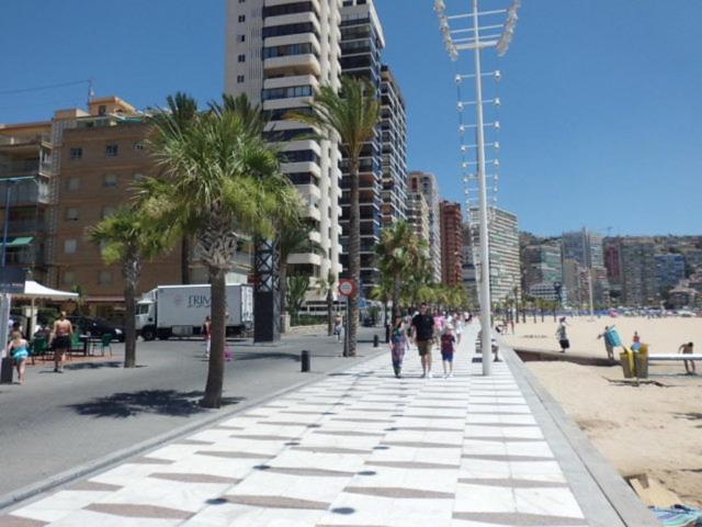 Disponible En Abril-Wifi-3Hab, 6 Pers, -Piscina, Aire Acondi-Parking Opcionable Extra Apartment Benidorm Luaran gambar