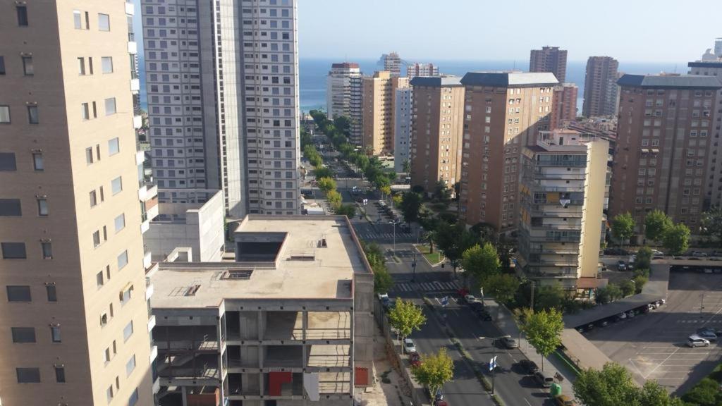 Disponible En Abril-Wifi-3Hab, 6 Pers, -Piscina, Aire Acondi-Parking Opcionable Extra Apartment Benidorm Luaran gambar